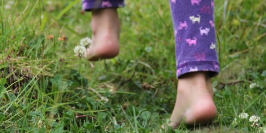 Marcher Pieds Nus Les Bienfaits Sur La Santé Phytonut